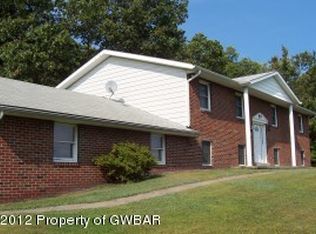 360 W Mountain Rd, Plymouth, PA 18651