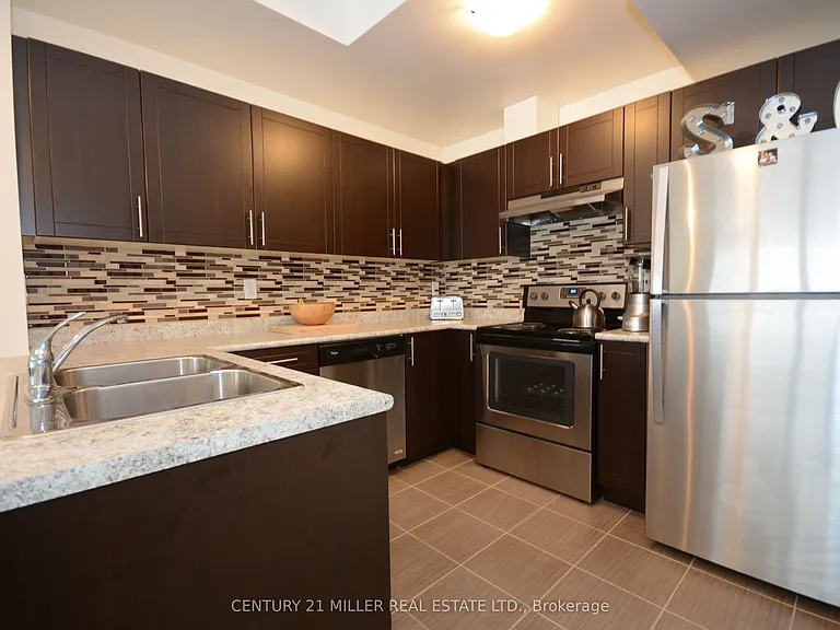 2420 Baronwood Dr #3 — Photo 6