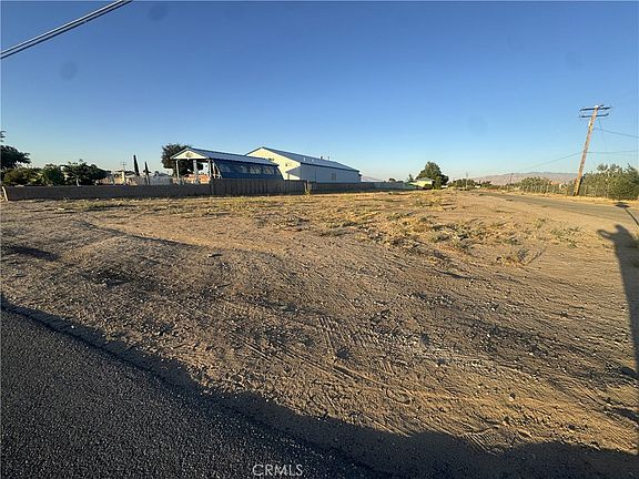 2nd image of 0 Tamarisk Ave