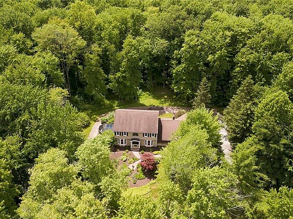 2nd image of 12414 Stockbridge Dr
