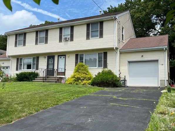 107 Pacella Park Dr #1, Randolph, MA 02368