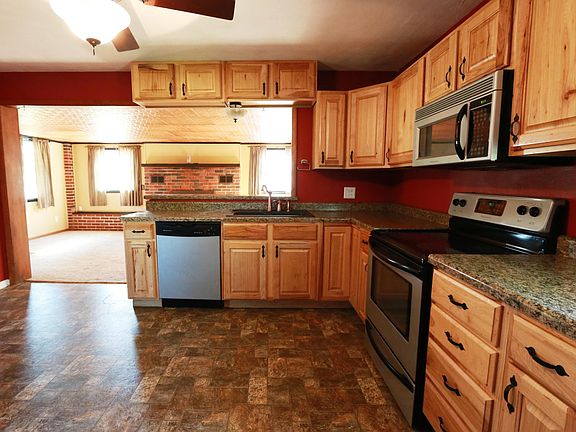 3rd image of 2027 Southridge Dr