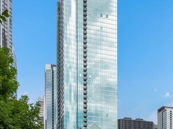 505 N McClurg Ct APT 3301, Chicago, IL 60611