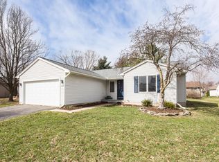 396 Berkshire Dr, Saline, MI 48176