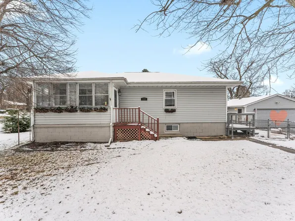 3555 Liverpool Rd, Lake Station, IN 46405