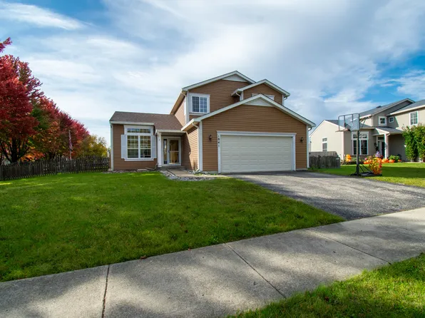 1841 Apple Valley Rd, Bolingbrook, IL 60490