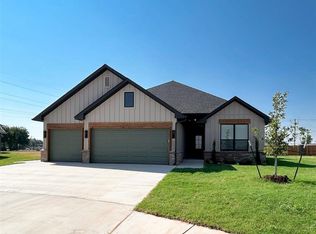 100 Meadow Springs Way, Edmond, OK 73025