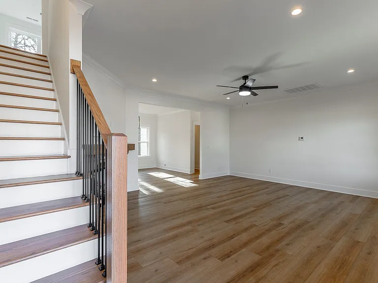 859 Live Oak Rd — Photo 5