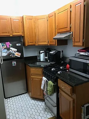 Rented by Green Line Realty | media 3