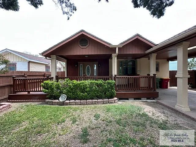 3 bed, 1.0 bath, 1259 sqft, $1,800 — Photo 4