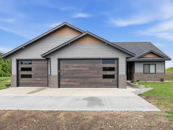 14360 Leisure Ln, Lake Park, MN 56554