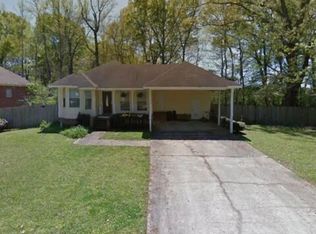 1441 Steens Creek Dr, Florence, MS 39073