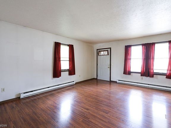 4th image of 1269 Somerset Dr #B