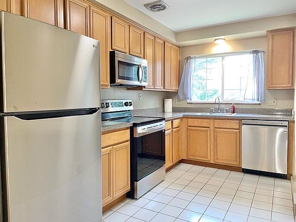 5th image of 451 N Eton St E #E4
