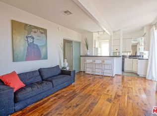 1541 Marlay Dr, West Hollywood, CA 90069