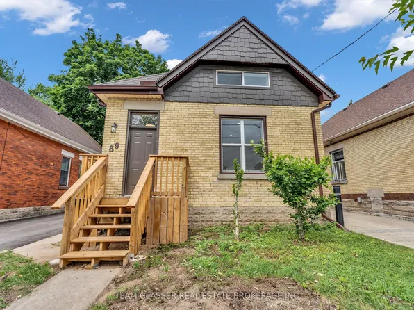 89 Elm St, London, ON N5Z 2K4
