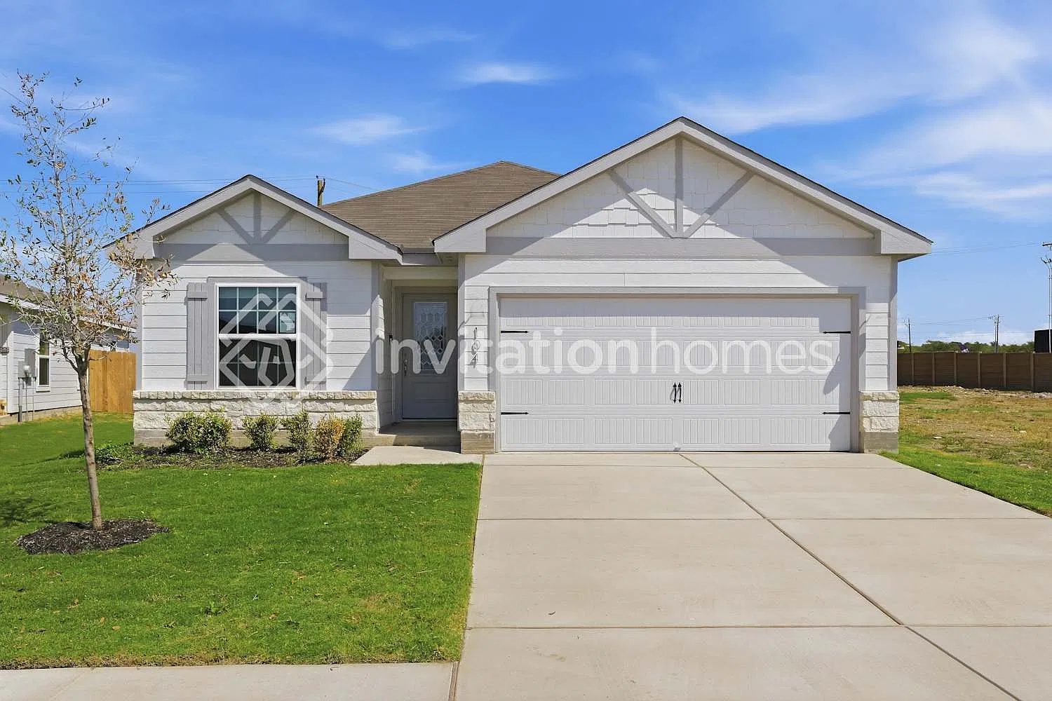 104 Wirepass Crescent Jarrell, TX 76537 — Photo 1