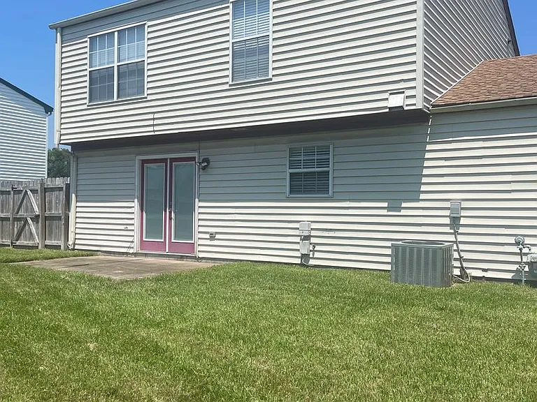18 Harrogate Ln — Photo 28