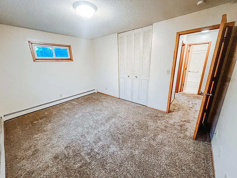 401 SE 10th St #2 — Photo 12