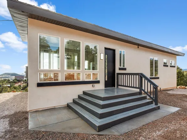 442 E Pine View Dr, Central, UT 84722
