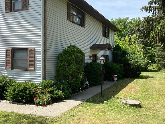 4th image of 1625 County Park Rd #101