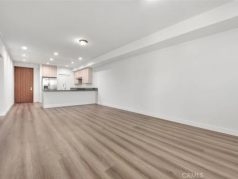 501 W Foothill Blvd #104 — Photo 11