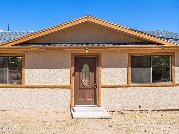 3rd image of 3758 E Tortolita St