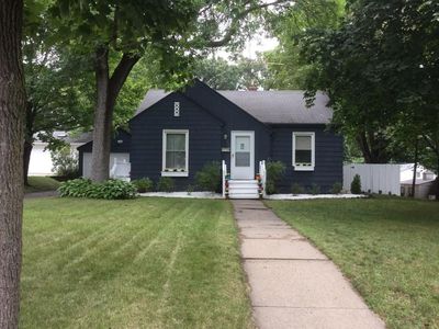 305 1st St N, Hopkins, MN, 55343