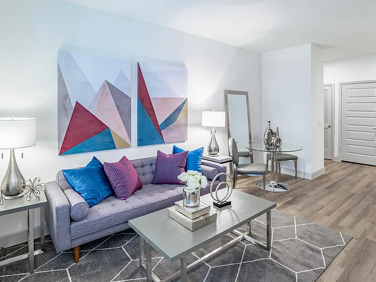 Alys Crossing Apartments — Photo 37