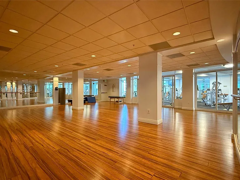 848 Brickell Key Dr #3 — Photo 5