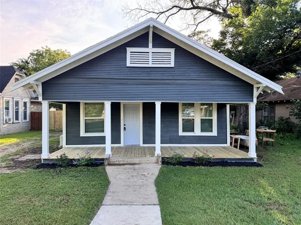 1510 4th St, Brownwood, TX 76801