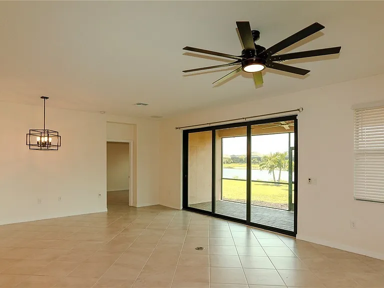 14771 Daroco Ln — Photo 4