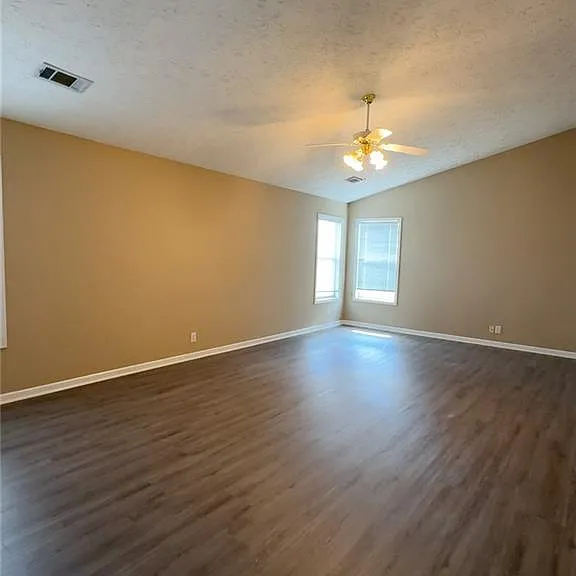 5045 Saddle Bridge Ln — Photo 18