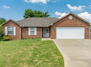 507 Katie Ln, Siloam Springs, AR 72761