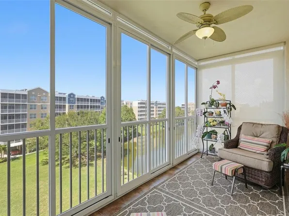 960 Starkey Rd APT 5406, Largo, FL 33771