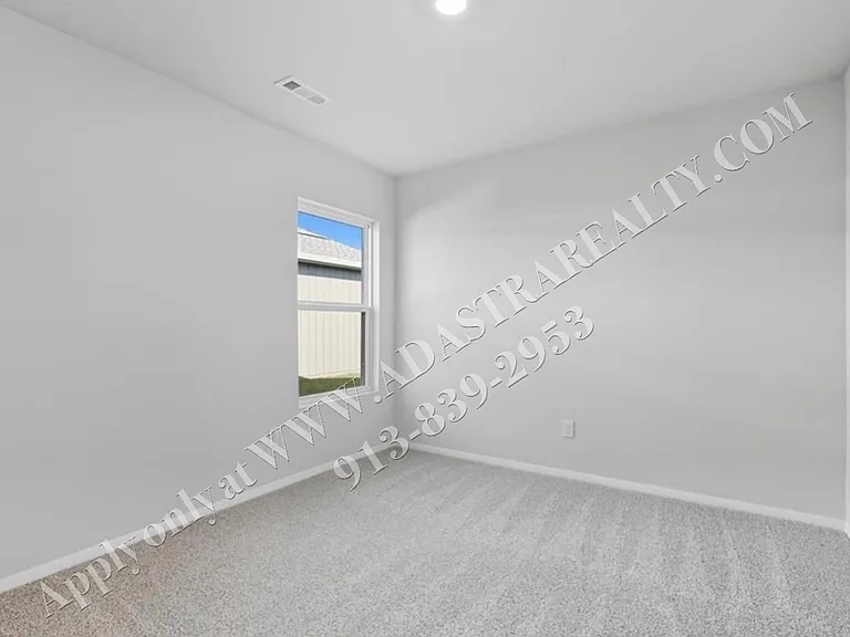 20846 Starside St — Photo 17