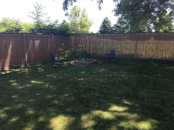 5th image of 1732 Lakewood Dr