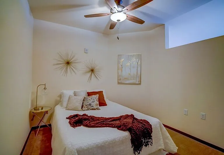Reagan- Bedroom