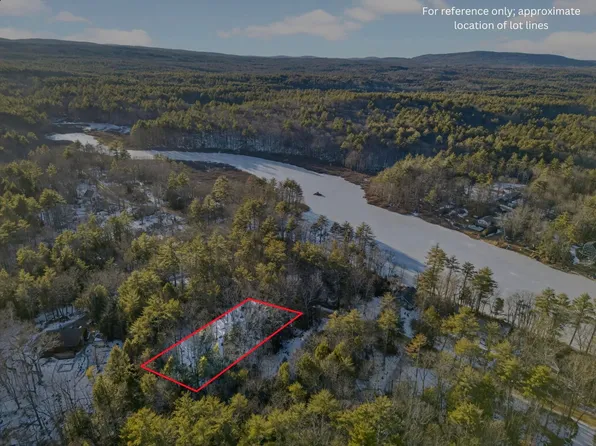 739 Berry River Road, Barrington, NH 03868