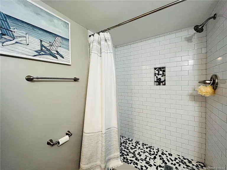 10102 S Ocean Dr #307A — Photo 32