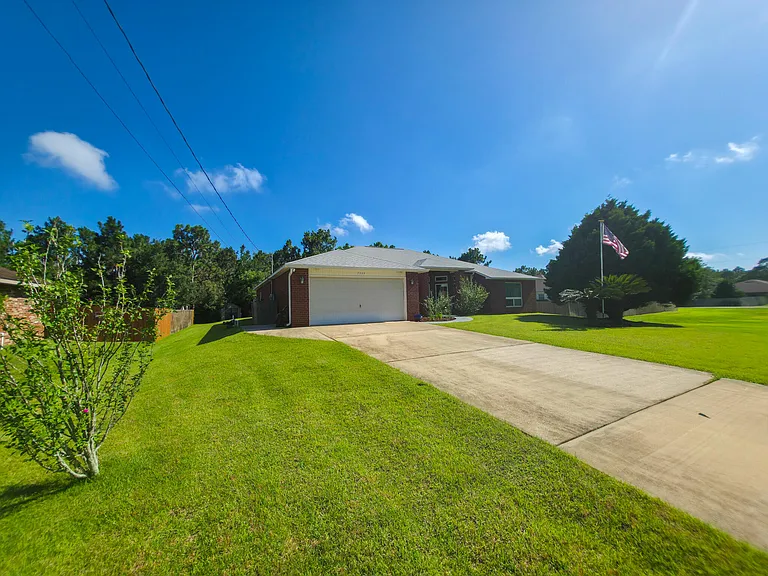 7399 Broadmoor St — Photo 4