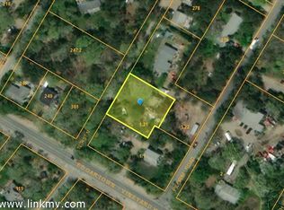 18 Pilgrim Rd, Edgartown, MA 02539