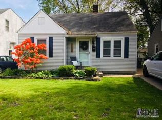 24451 Union St, Dearborn, MI 48124