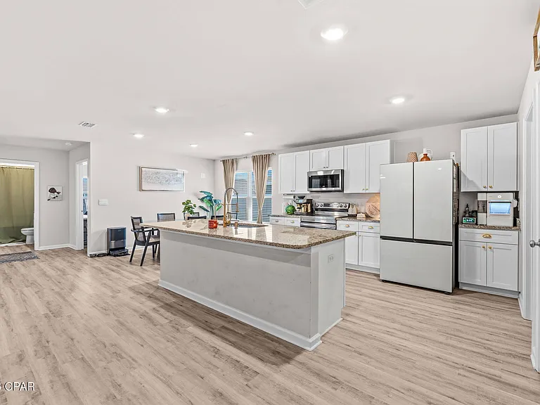 6538 Myers Rd — Photo 32