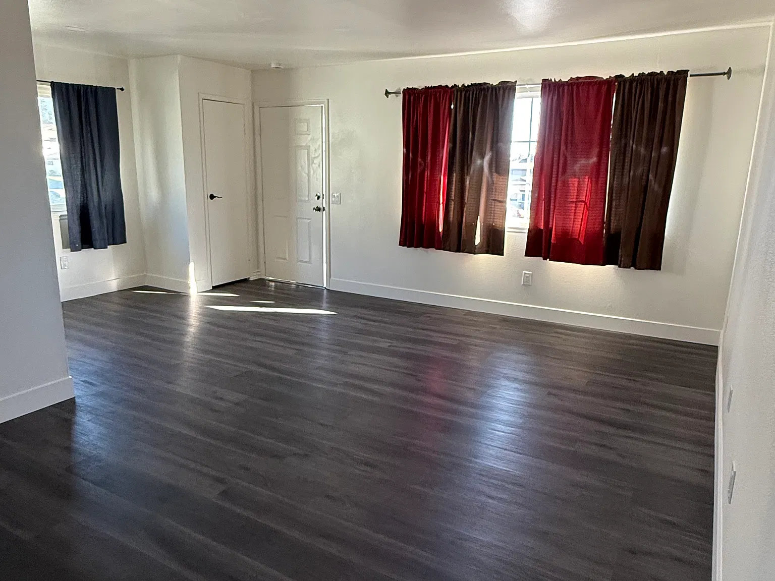 2 bed, 780 sqft, $2,000 — Photo 1