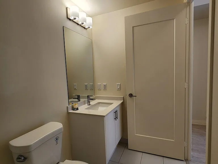 27 Korda Gate #2510 — Photo 13