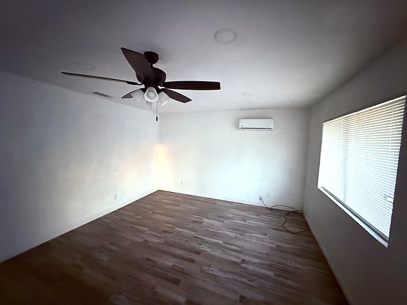2nd image of 2071 E Olive Way