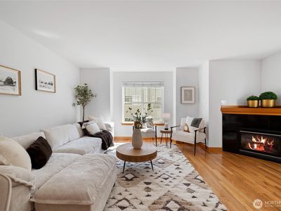 1123 N 94th Street #A, Seattle, WA, 98103