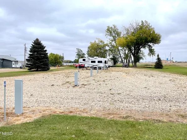 303 E Highway 12, Waubay, SD 57273