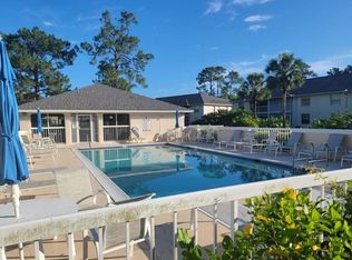 716 Landover Cir APT 102, Naples, FL 34104